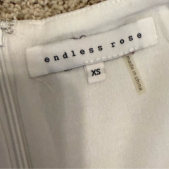 Endless Rose White Dress - Picture 5 of 5